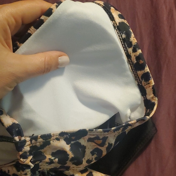 Bathingsuit, bikini, beachwear, swimwear, swimsuit, one piece, suit, beach, pool - Picture 15 of 17